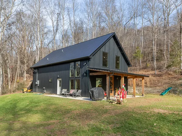 4101 Luvenia Ln, Williamsport, TN 38487