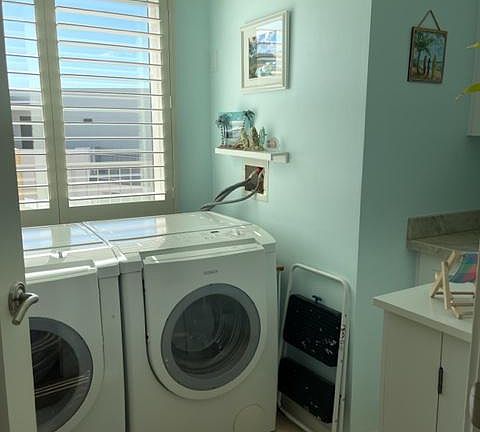 3rd image of 5440 La Jolla Blvd #304
