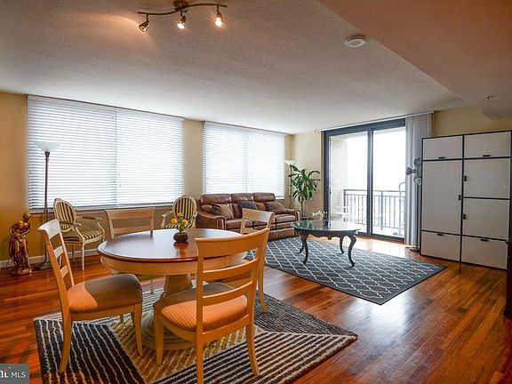 2nd image of 2451 Midtown Ave #1028