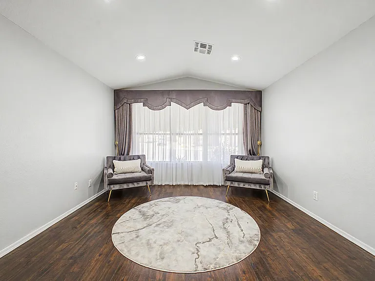6406 W Escuda Rd — Photo 4