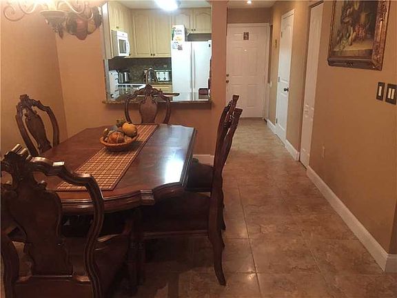 4th image of 8851 NW 119th St Unit 2205-2