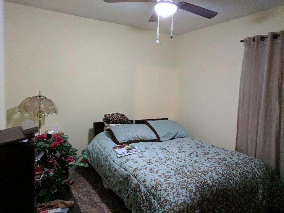 2nd image of 159 Whitney Pl #2