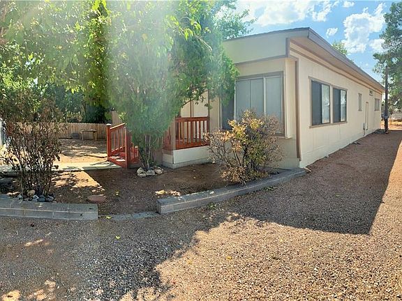 2nd image of 2880 E Hearne Ave