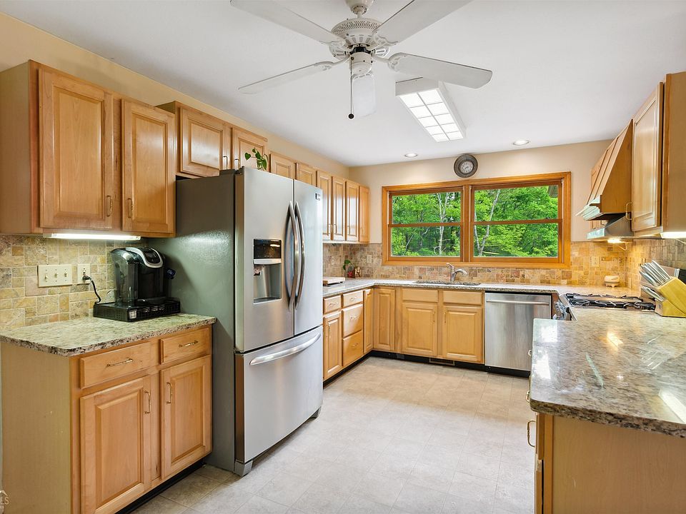 434 Seneca Dr Ellijay, GA, 30540 Apartments for Rent Zillow