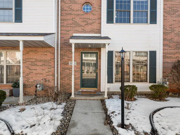 1823 Beech Ct, Crown Point, IN 46307