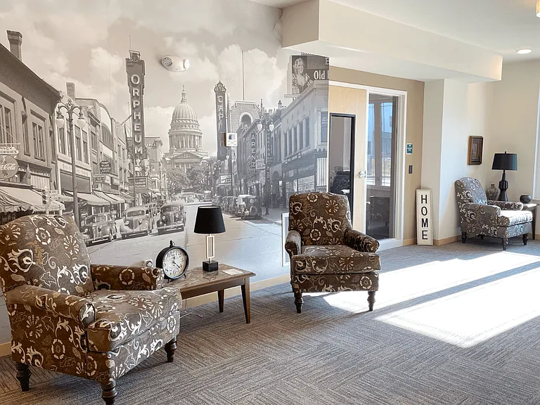 The Madisonian Senior Apartments — Photo 6