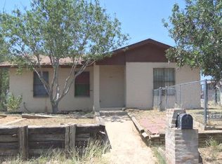 2412 Lamar Dr, Laredo, TX 78046