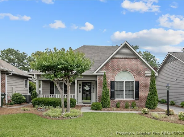 1821 Stetson Ln, Fayetteville, NC 28304