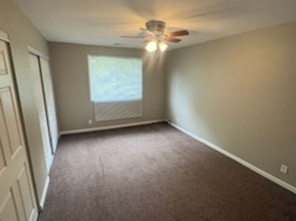 6517 N Lexington Dr APT 203