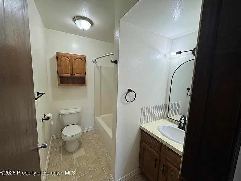 23 E Mountain Rd #B — Photo 11