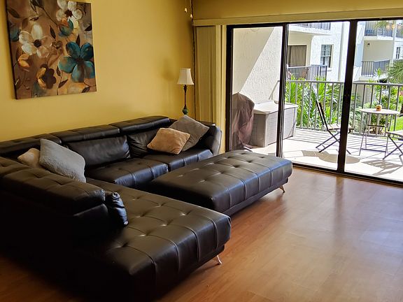 2nd image of 19531 Gulf Blvd APT 209
