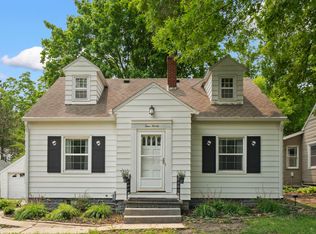 420 Cornwall Ave, Waterloo, IA 50702