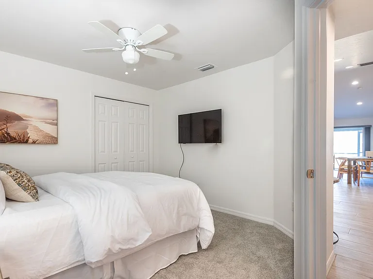 219 Lewis Cir #112 — Photo 34