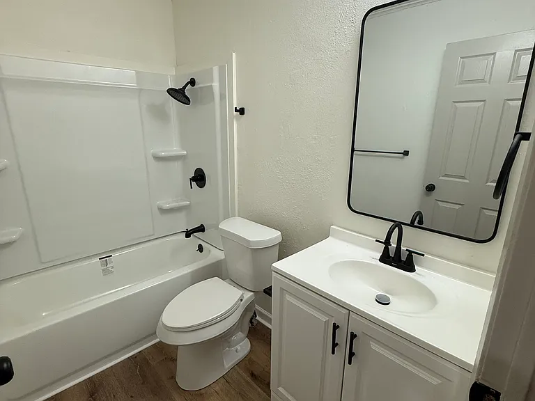 1130 Crystal Brook Dr #A — Photo 6