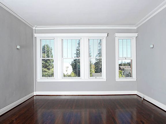 4th image of 360 Forest Ave APT 405