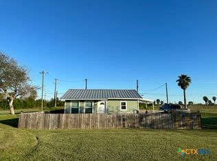 103 S Arch St, Aransas Pass, TX 78336