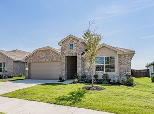 5541 Legends Way, Krum, TX 76249