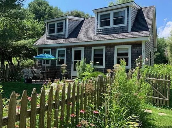 24 Maccormick Ln