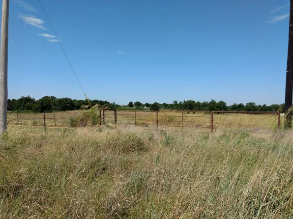 11 N Kelly Ave, Edmond, OK 73003
