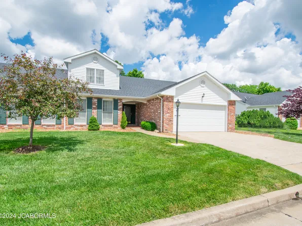4037 Cambridge Cir, Jefferson City, MO 65109