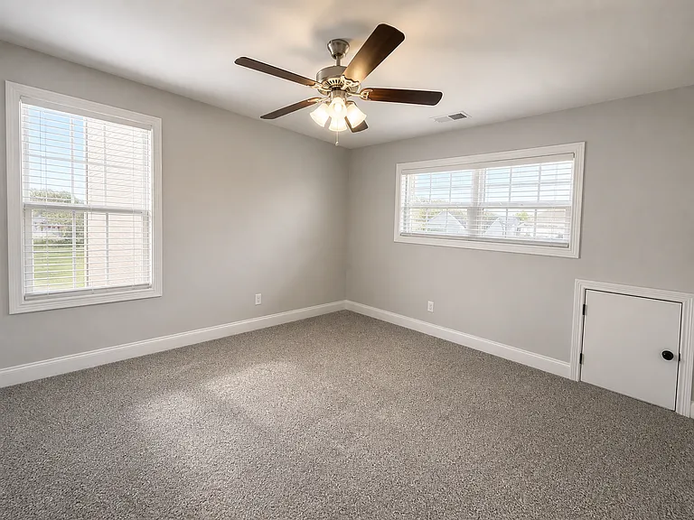 Select images may include AI-enhanced lighting, color correction, or virtual staging for illustrative purposes. Actual property condition and features may vary. No physical modifications have been made.