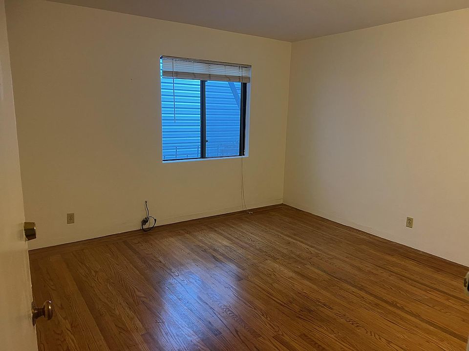 1st image of 619 25th Ave APT 4
