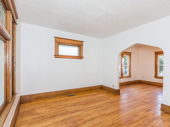 2nd image of 778 Van Buren Ave