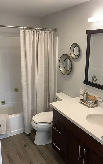 Highridge Apartments — Photo 12