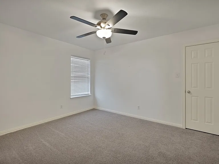 1708 Kittyhawk Dr — Photo 26