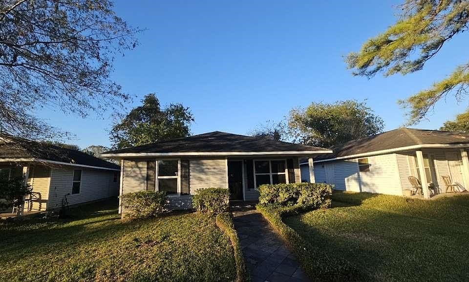 1st image of 11919 Greenmesa Dr