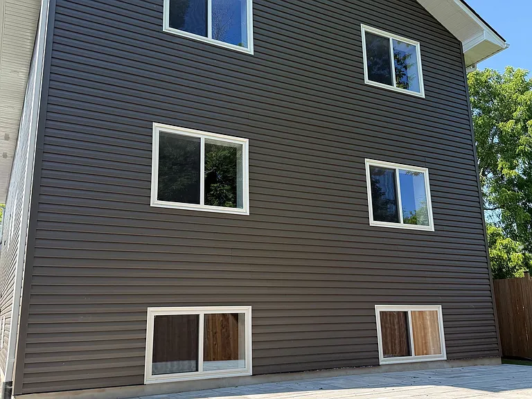 165 Barrie Rd #1 — Photo 3