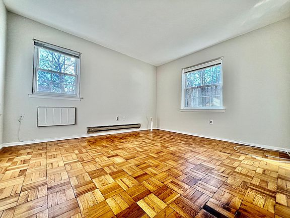 5th image of 303 Woodland Hills Rd #303