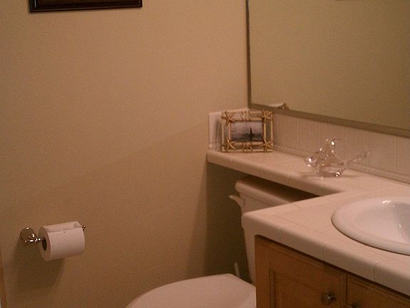 5th image of 320 32nd St Unit 308