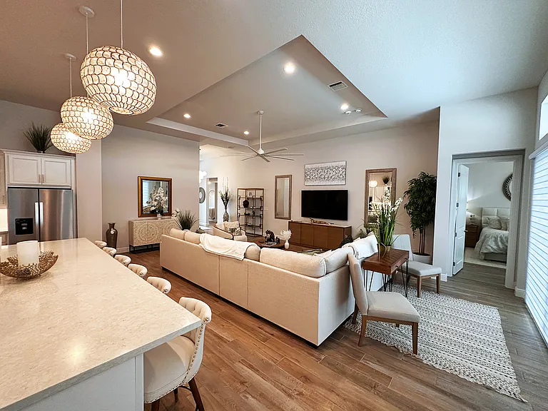 10027 Timber Creek Way — Photo 16