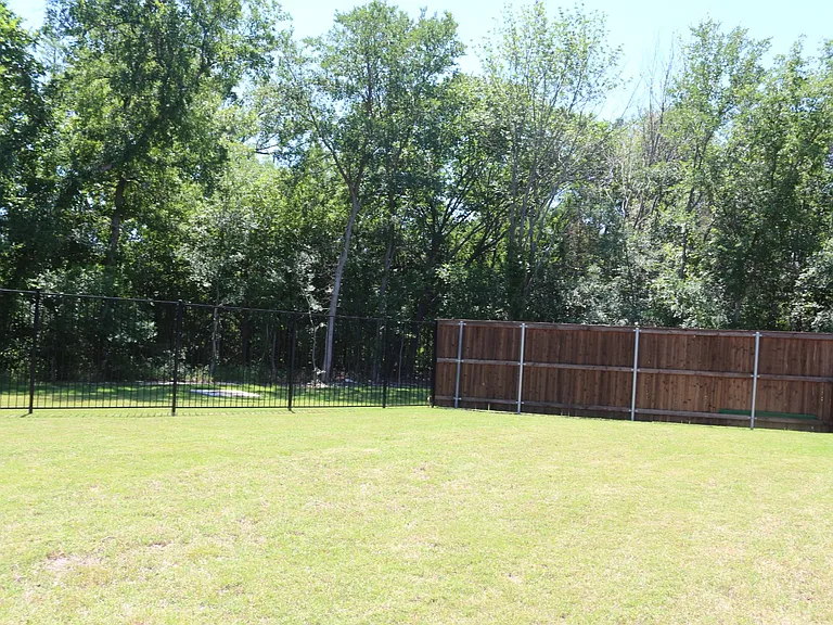 4100 Darlington Way — Photo 39