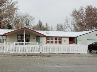 512 Cody St, Douglas, WY 82633