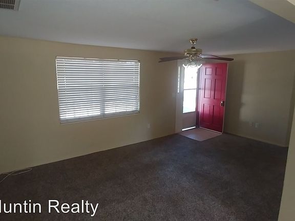 3rd image of 3644 Kingsbury Dr