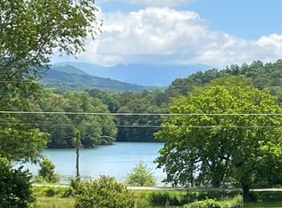 86 Ledford Chapel Way, Hayesville, NC 28904