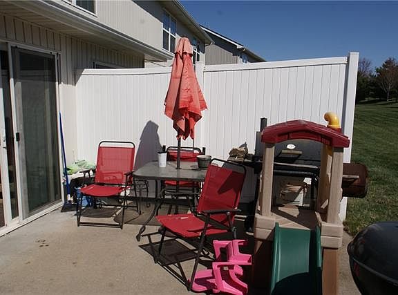 4th image of 13615 Oak Valley Dr