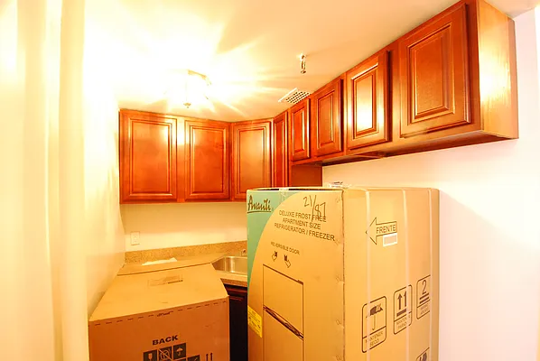 Rented by Bohemia Realty Group | media 17