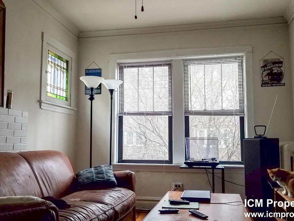 1st image of 4846 N Rockwell St