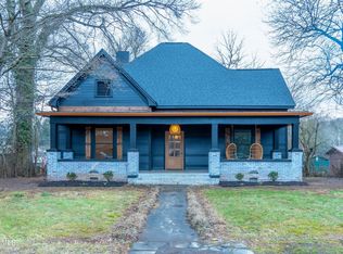 706 Phillips Ave, Knoxville, TN 37920