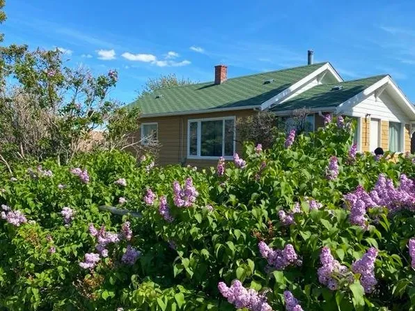 904 Cedar Ave, Shelby, MT 59474
