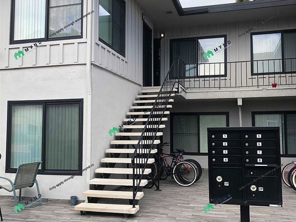 1st image of 734 Jamaica Ct