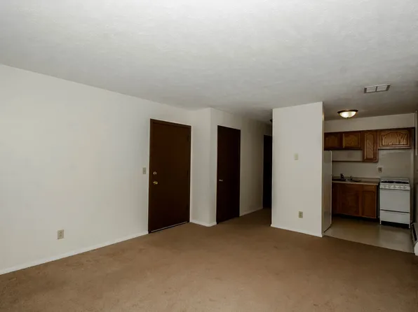 215 Lindell, 215 Lindell Dr #3, Normal, IL 61761