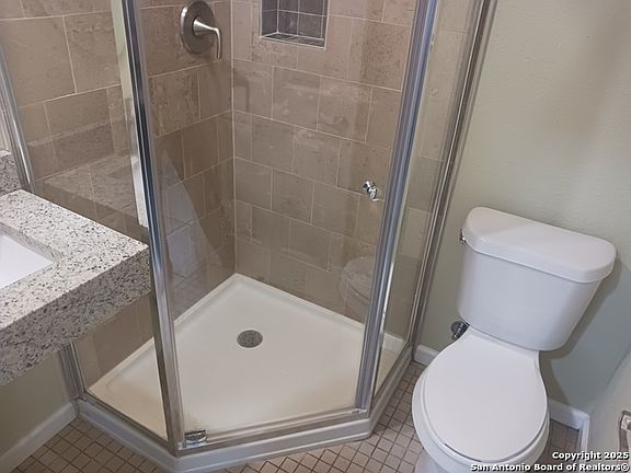 5th image of 212 McLane St #B