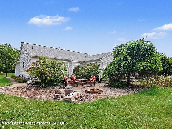 3rd image of 5243 Jamerlea Ln