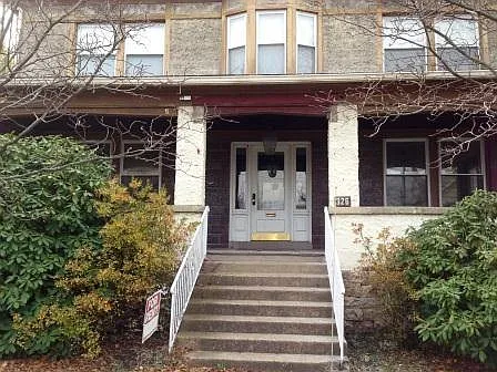 326 Clark St