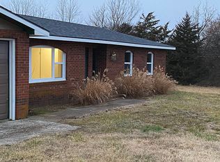 10735 Highway 39, Chanute, KS 66720
