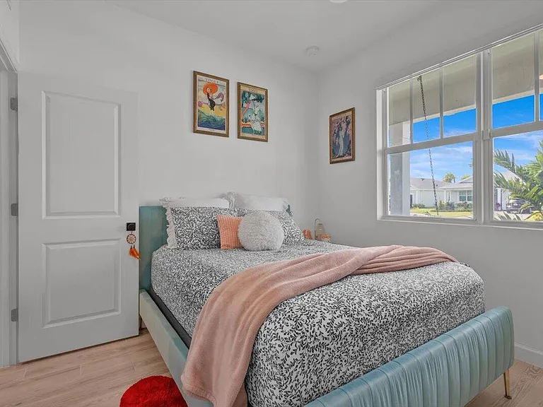 14047 SW Safi Ter — Photo 17